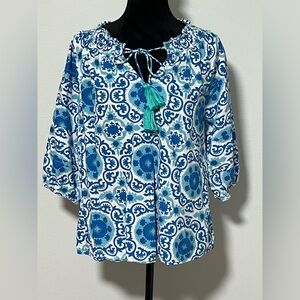 IVY JANE Long Sleeve V NEck Top - XS